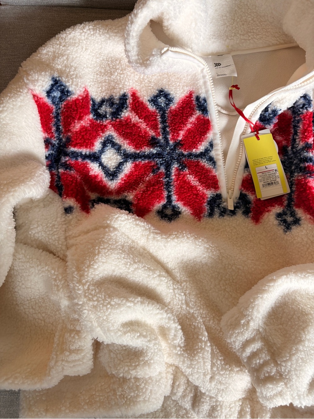 all in motion White Sherpa Pullover with Red & Navy Geo Accents - Picture 3 of 3